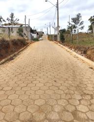 78 - Outra rua do bairro Santa Edwiges, após finalização da obra.