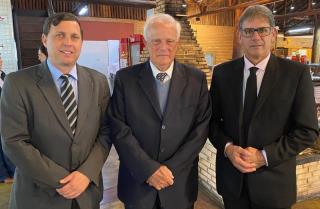 Prefeito Victor Miranda e presidente da Câmara, Ronaldo Fonseca - Bicentenário