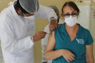 vacinação para 50 anos