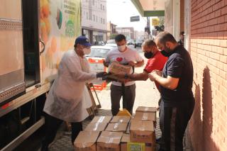 SESC e MRS doam 350 cestas bás