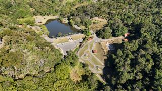 TURISMO - O Parque Ecológico Pedro Mineiro tem 11 alqueires com muito verde mananciais próprios lagos áreas de mata nativa queda d´água e relevo propício a caminhadas