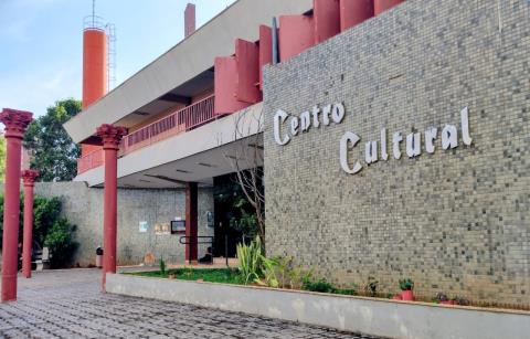 Projeto “Teatro em Movimento” amplia acesso ao Teatro Municipal