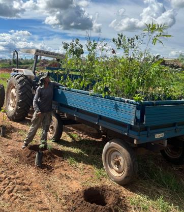 7b63b01b-9105-491c-ad4c-3b7018d33e91