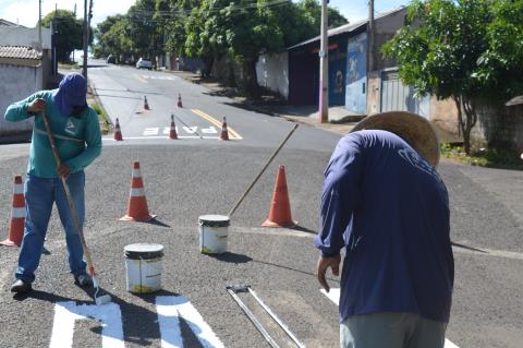 Secretaria de Trânsito amplia sinalização em ruas recapeadas de Fernandópolis