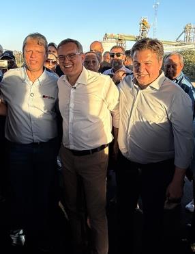 WhatsApp Image 2025-10-24 at 19.17.49 (1)