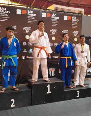 WhatsApp Image 2025-11-17 at 08.24.37