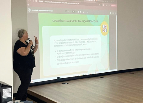 Gestores de diversas secretarias recebem treinamento sobre Estágio Probatório