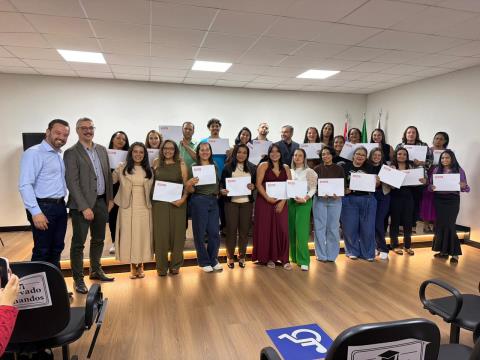 Fundo Social e SENAI formam 24 alunos em Assistente de Controle de Qualidade