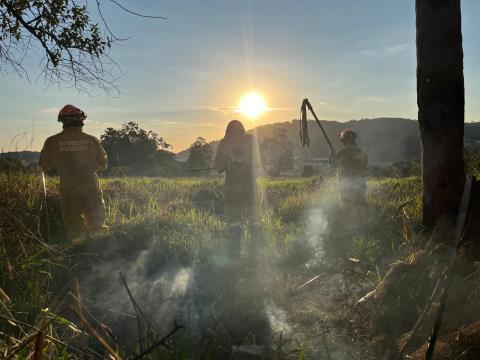Defesa Civil alerta para aumento do risco de incêndios em SP e monitora possível influência do El Niño
