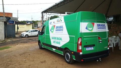 Unidade Móvel de Saúde Bucal realiza mais de 400 procedimentos no Barão da Boa Vista e Residencial Chalé