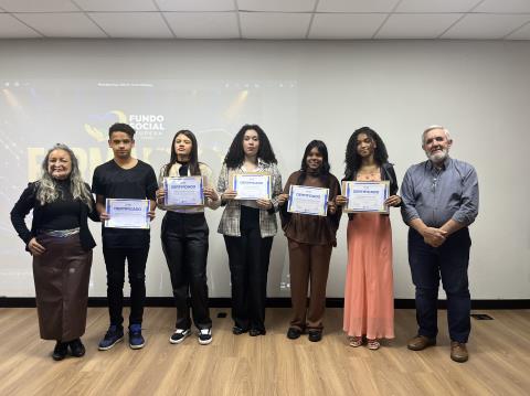 Fundo Social de Solidariedade forma 284 alunos em cursos gratuitos de tecnologia