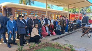Idosos de Itupeva participam de passeio de trem com destino a Jaguariúna