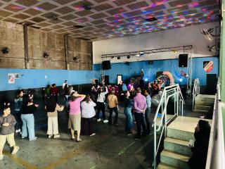 Balada Inclusiva reúne famílias atípicas em evento com muita música e dança