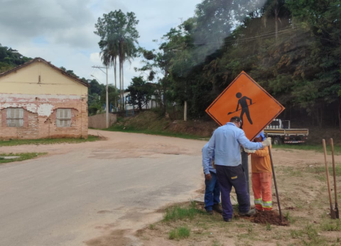 Prefeitura inicia etapas finais de pavimentação da Via Paschoal Vicentini nesta quinta-feira, 19