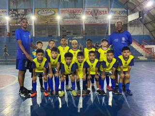 Sub-8 vence e mantém bom aproveitamento na Copa Garotão de Futsal