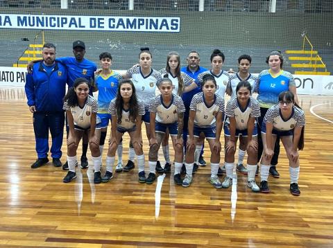 Futsal feminino faz grande partida e demonstra garra em partida da Copa Metropolitana