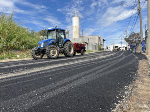 Prefeitura inicia nova etapa de pavimentação no Barão da Boa Vista