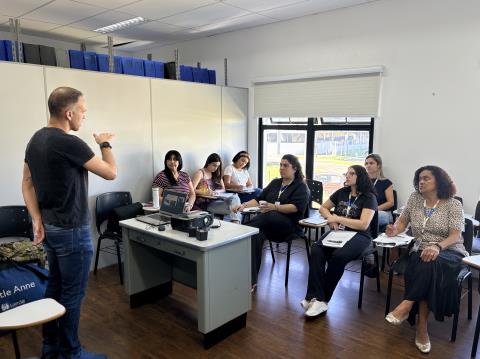 Ok Criança Feliz (2)