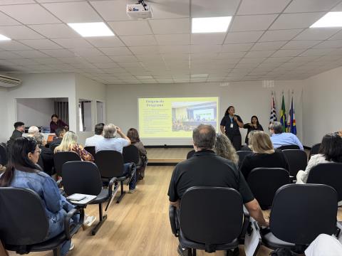Polo de Empregabilidade Inclusiva começa a ser implantado em Itupeva; reunião com serviços e empresas marca o primeiro passo