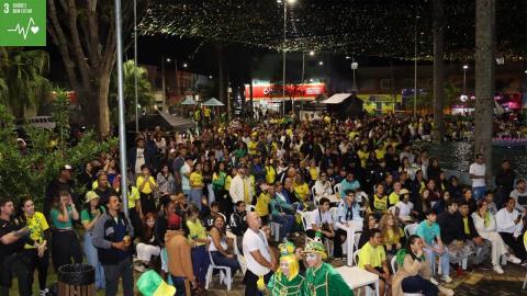 Copa na Praça - Brasil x Marrocos 01