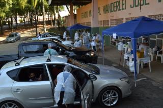 Drive Thru para vacinar 35 anos COVID 01