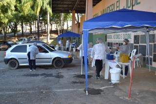 Drive Thru vacina 35 anos - 01
