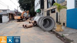 Tubulação Av Dr Silvio Aguiar Maya 01