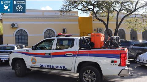 Defesa Civil caminhonete (2)