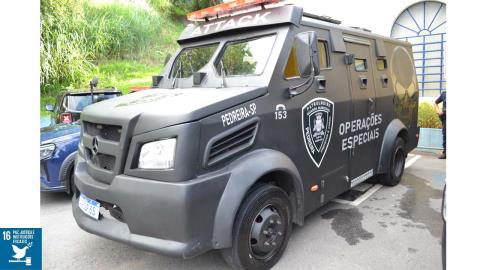 Carro Blindado 03