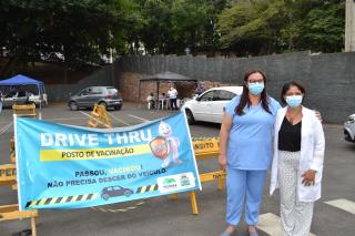 Drive Thru Vacina 65 e 66 anos - 03
