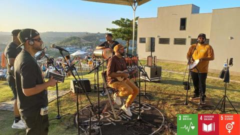 SAMUCA - Samba no Morro 03