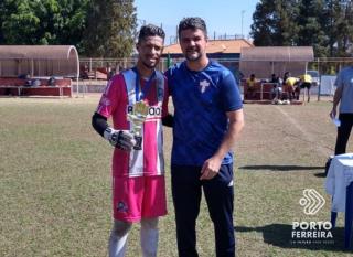 Release 890-2022 - Futebol - goleiro_batch