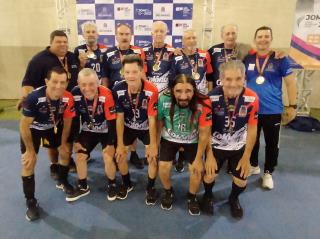 Release 105-2025 - Jomi - vôlei 70 anos