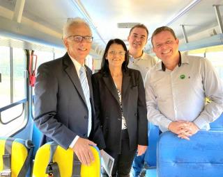 ônibus 4