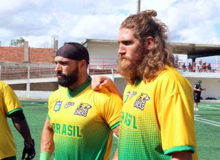 Seleção Brasileira de Futebol Americano faz treino aberto em Itapecerica da  Serra - Itapecerica da Serra