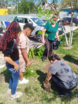 1e85832f-71d7-4366-9d5d-6a43e873a5b0