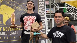 20221113_204955.mp4_snapshot_00.09.426