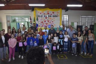 escolas (70)