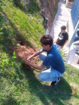 765911ea-d4ae-4c4e-b5a8-73988a03c4b8